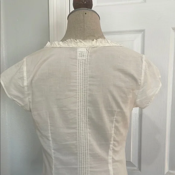 Vintage White House Black market semi sheer Cream Button-Up Blouse V-neck ruffle - Picture 6 of 10